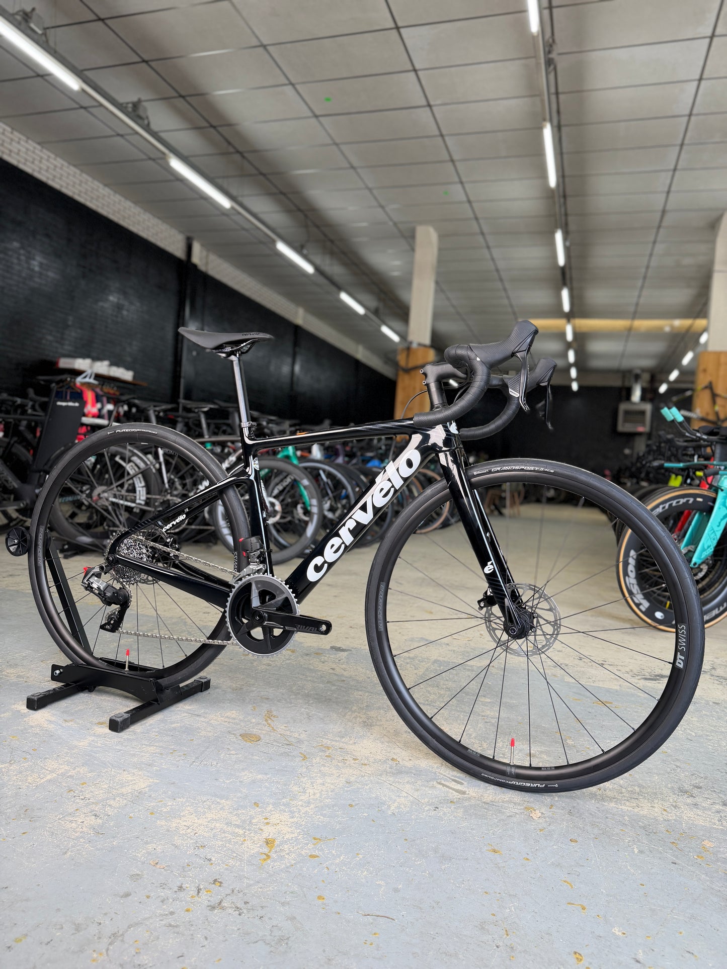 NIEUW Cervelo Caledonia AXS Carbon Racefiets