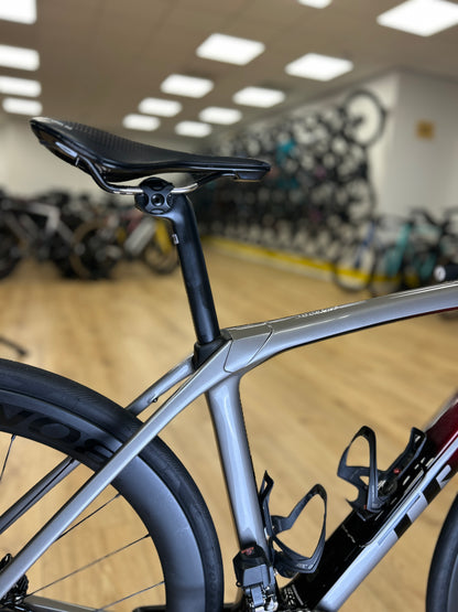 Trek Domane Di2 Carbon Racefiets