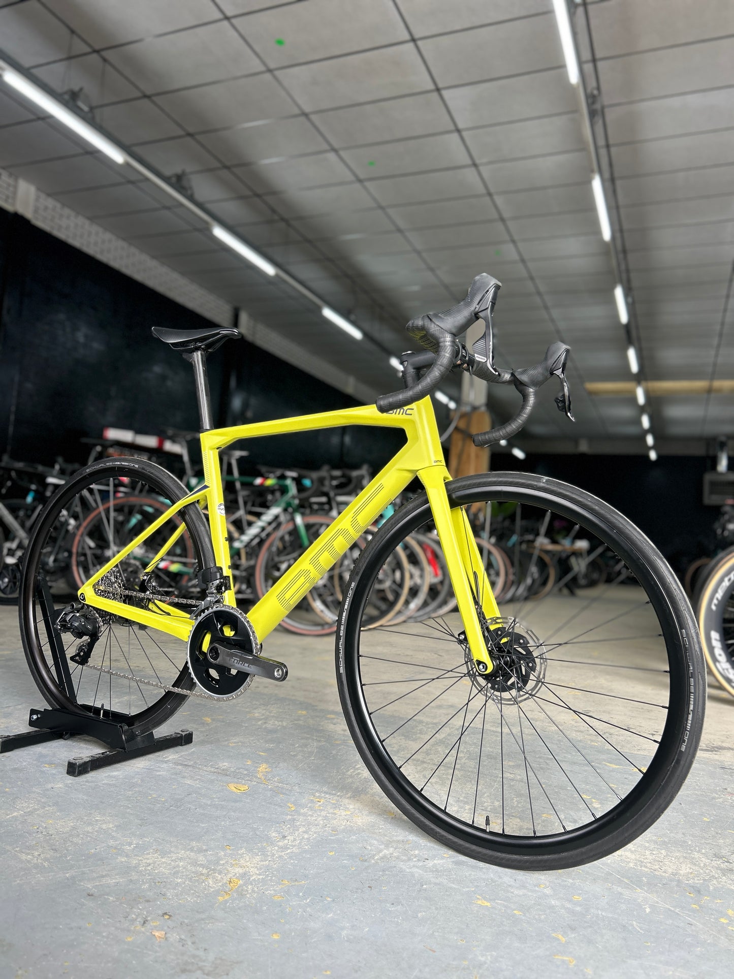 BMC Roadmachine FOUR AXS Carbon Road Bike