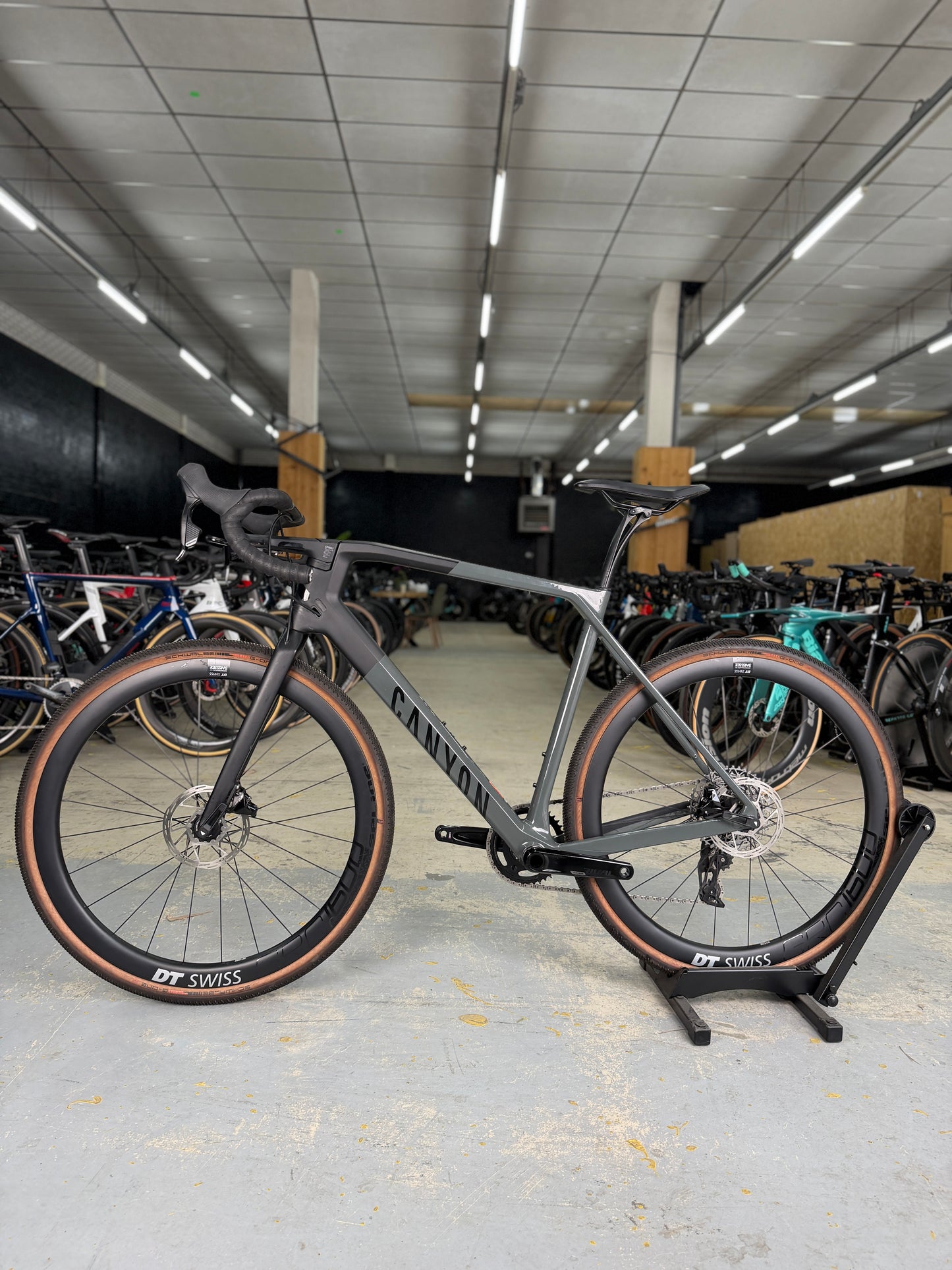 Canyon Grail CF SL7 AXS Gravel Fiets