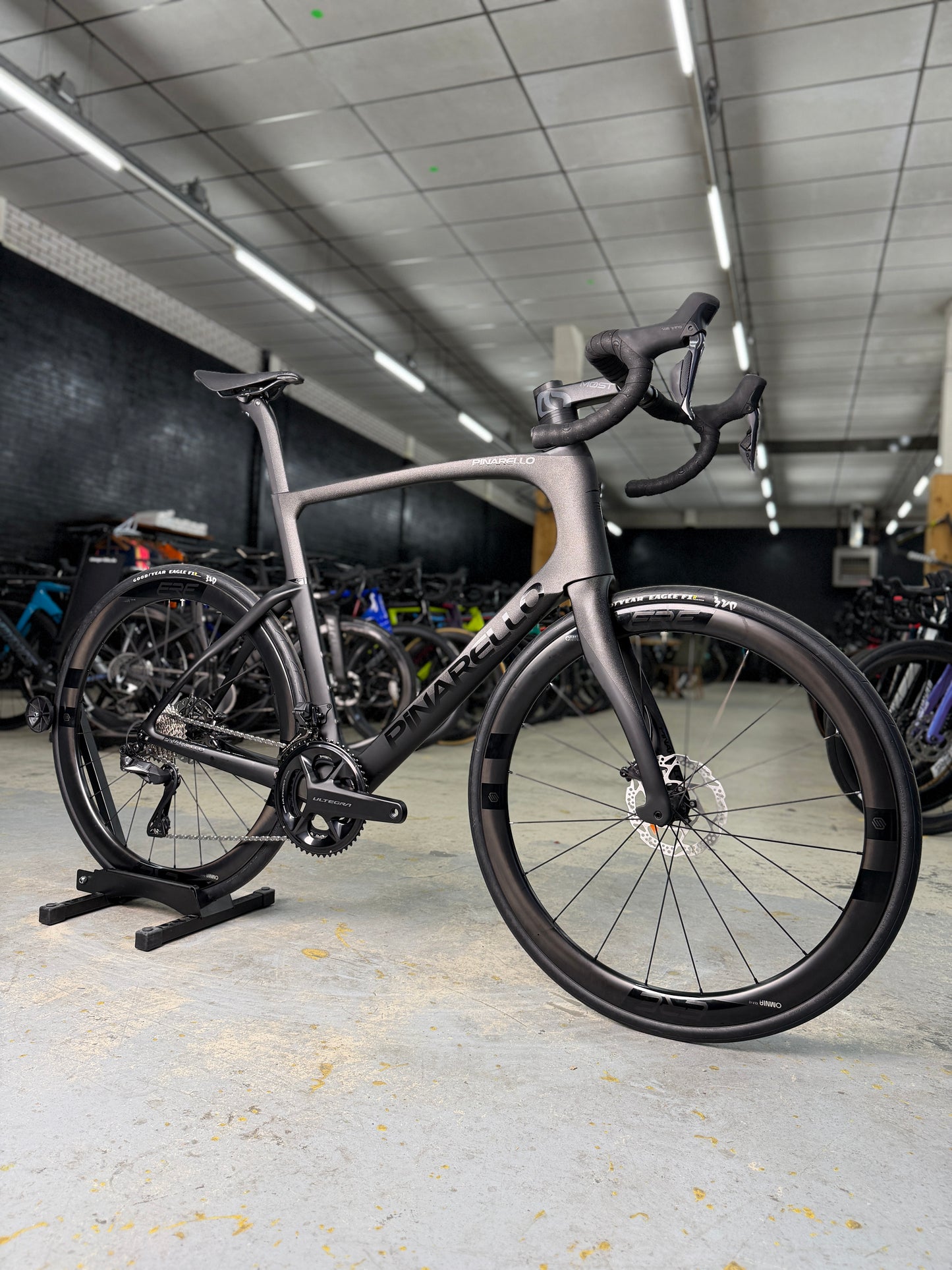 NEW Pinarello F Di2 Carbon Road Bike