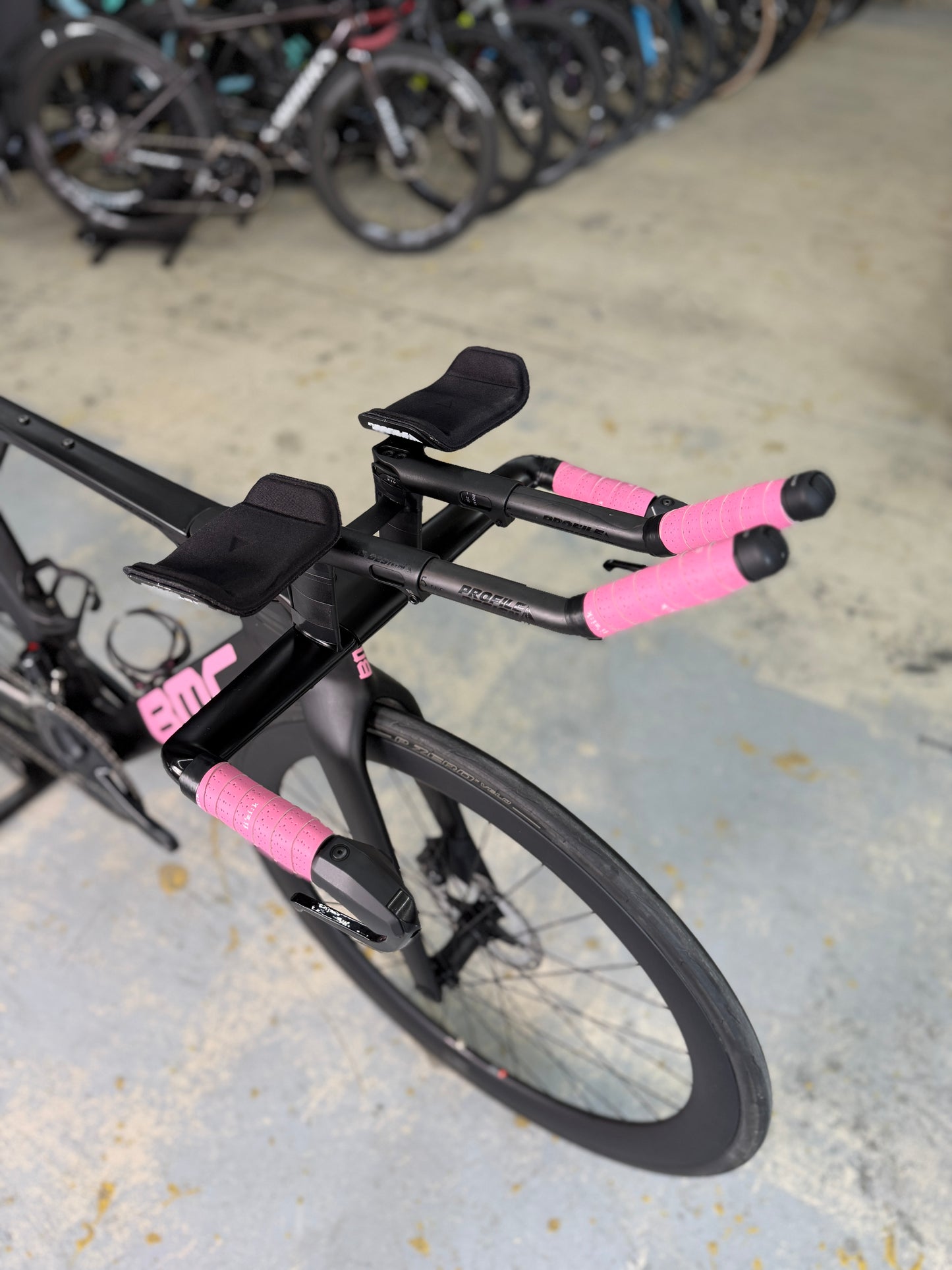 100km BMC Timemachine 01 ONE Di2 Carbon TT