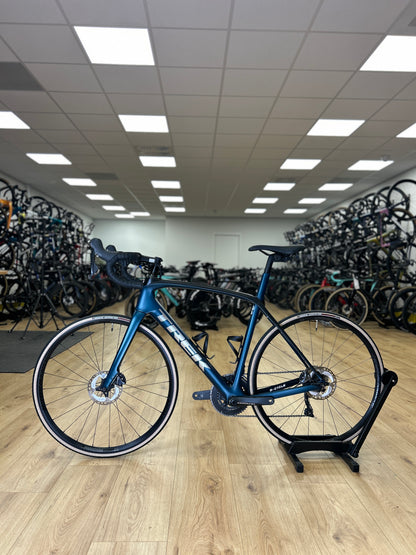 Trek Domane SL6 Disc Carbon Road Bike