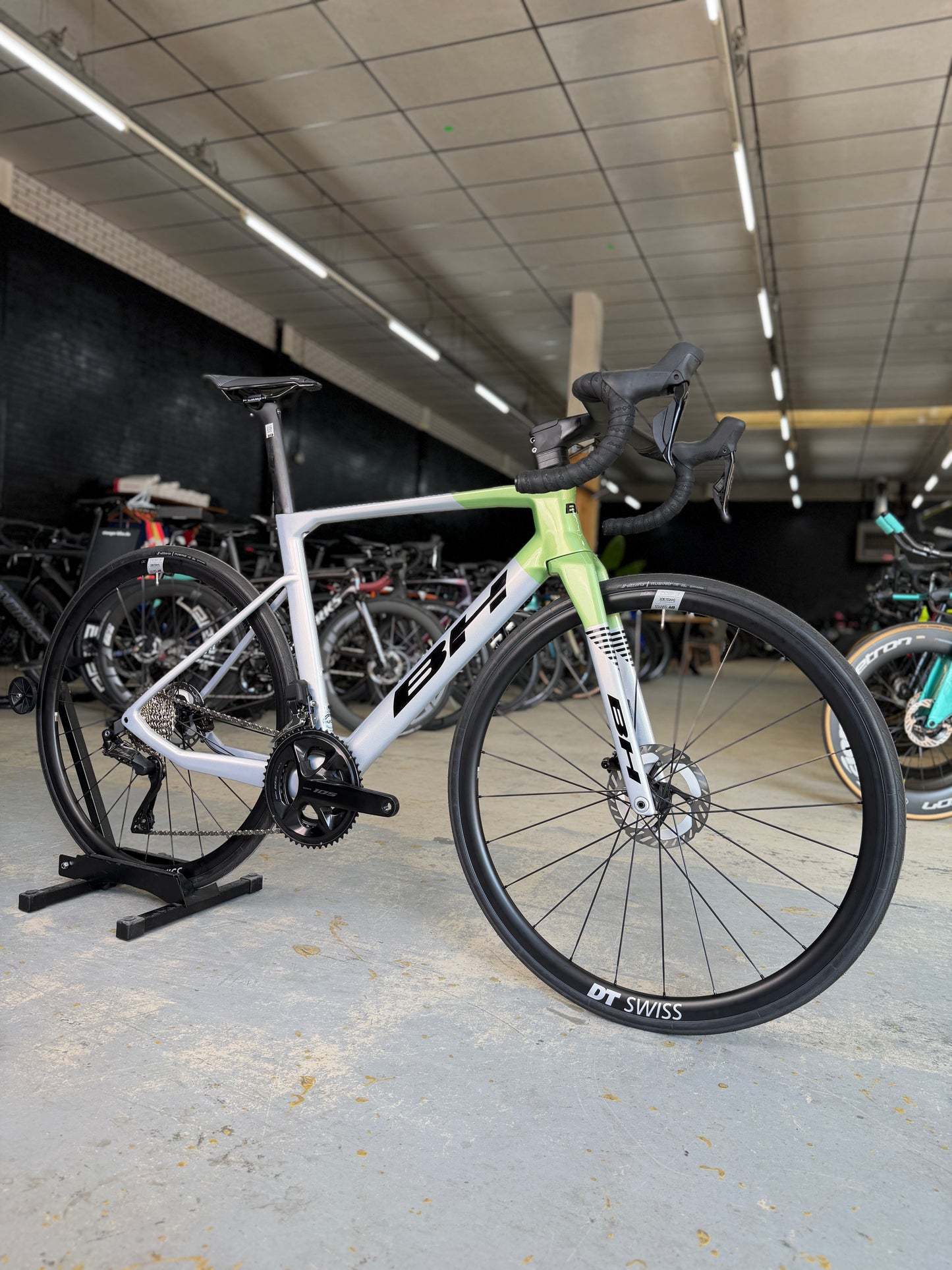NIEUW BH RS1 Di2 Carbon Racefiets
