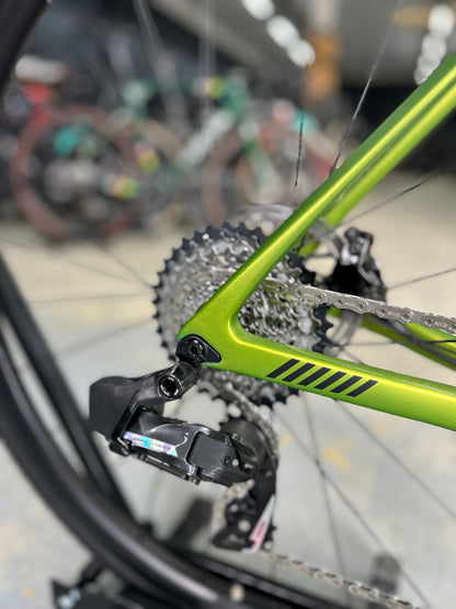 Showroom Model Merida Scultura Endurance GR 8000 Carbon Road Bike