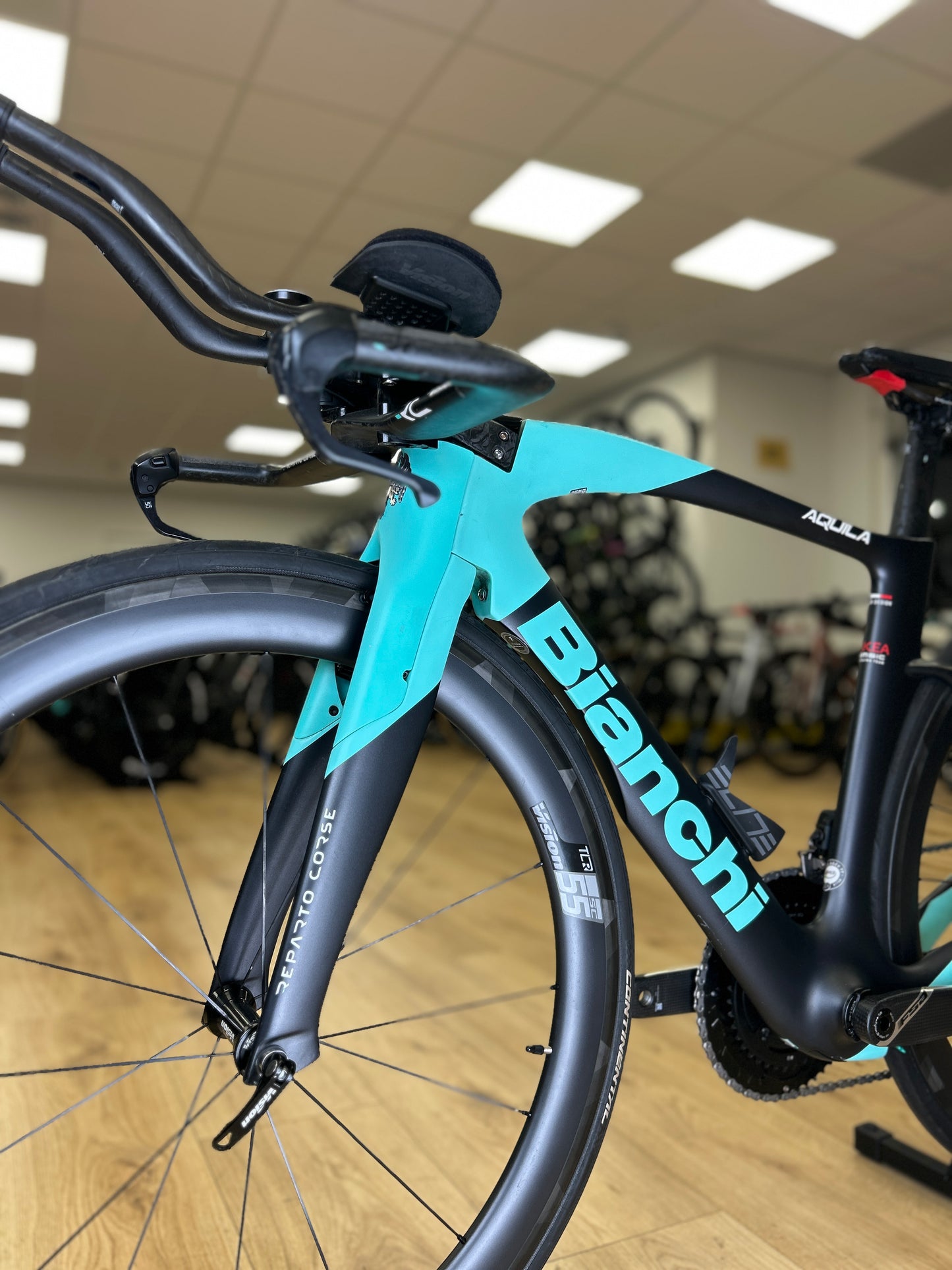Bianchi Aquila CV Di2 Carbon Racefiets