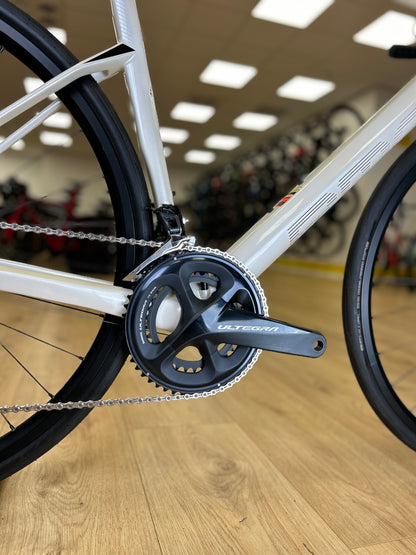 NEW - BMC Road Machine Ultegra Carbon Disc Racefiets
