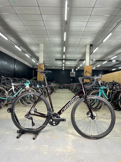 Showroom Model Orbea Orca M20iTEAM Di2 Carbon Road Bike