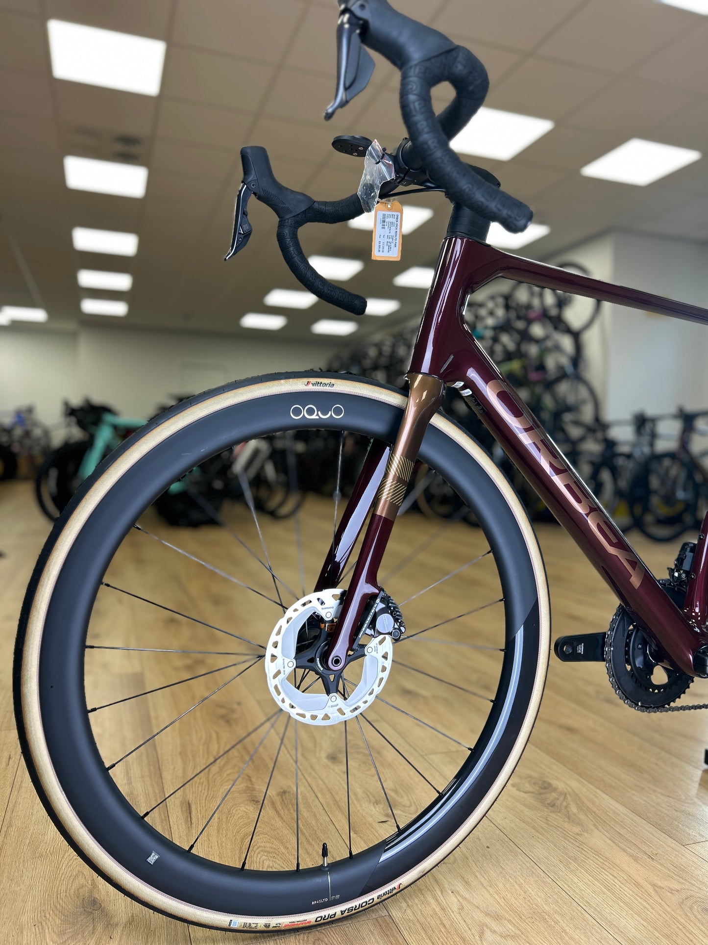 0km Showroom Model Orbea Orca M20iLTD PWR Di2 Carbon Racefiets