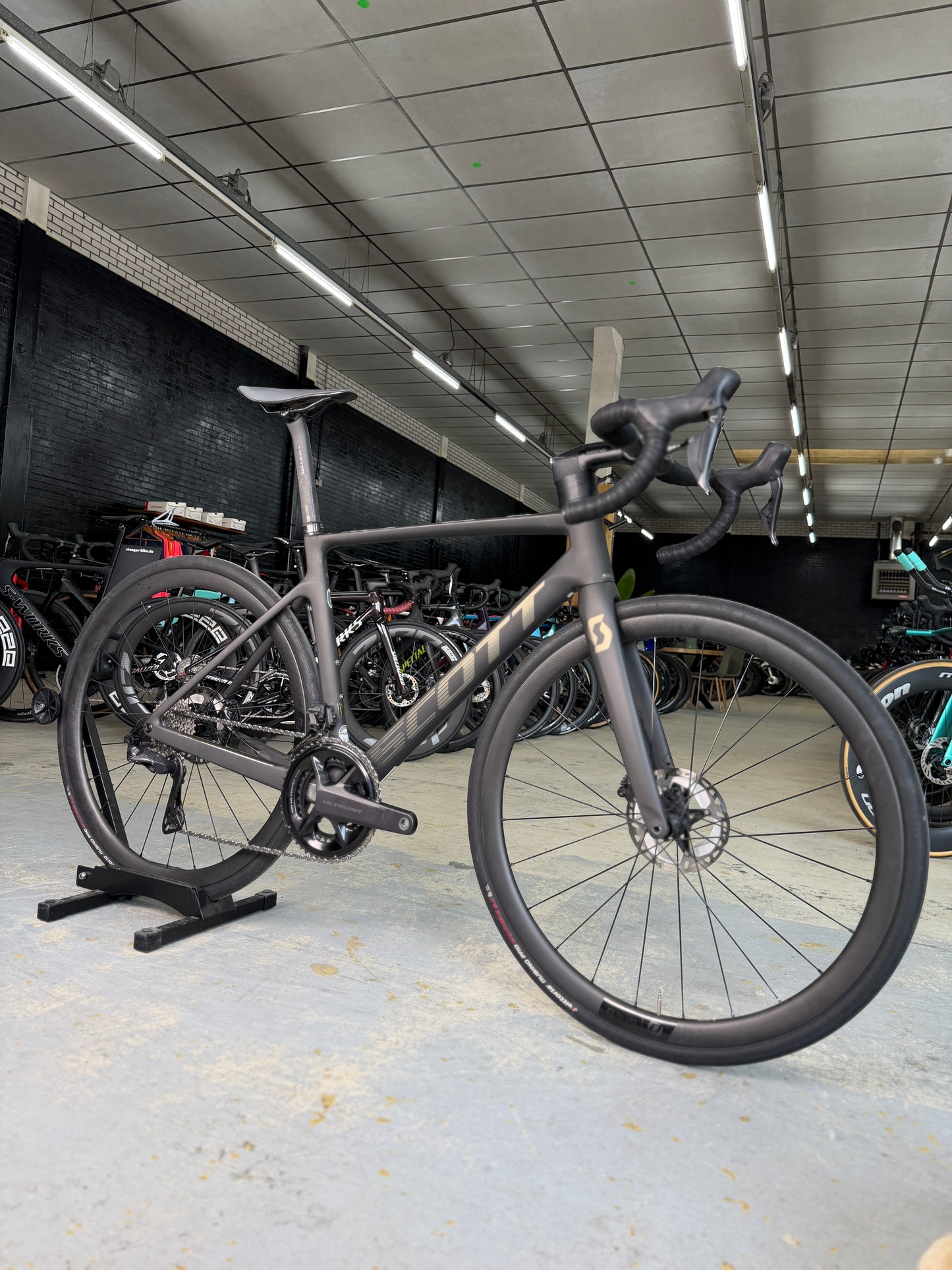 Scott Addict RC15 Di2 Carbon Racefiets
