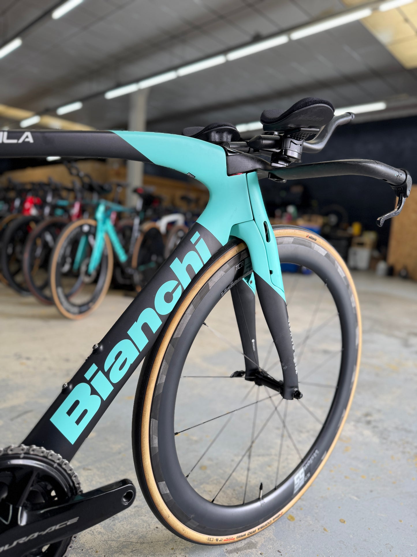 Bianchi Aquila CV Dura Ace Di2 Carbon Racefiets