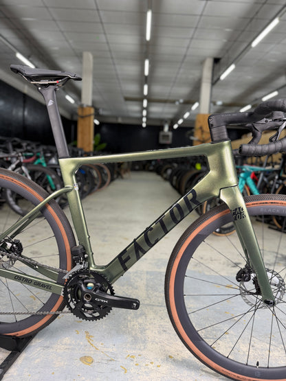 NIEUW Factor Ostro Gravel GRX Di2 Gravel Fiets