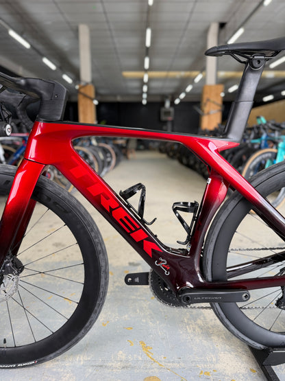Trek Madone SLR7 Di2 Carbon Road Bike
