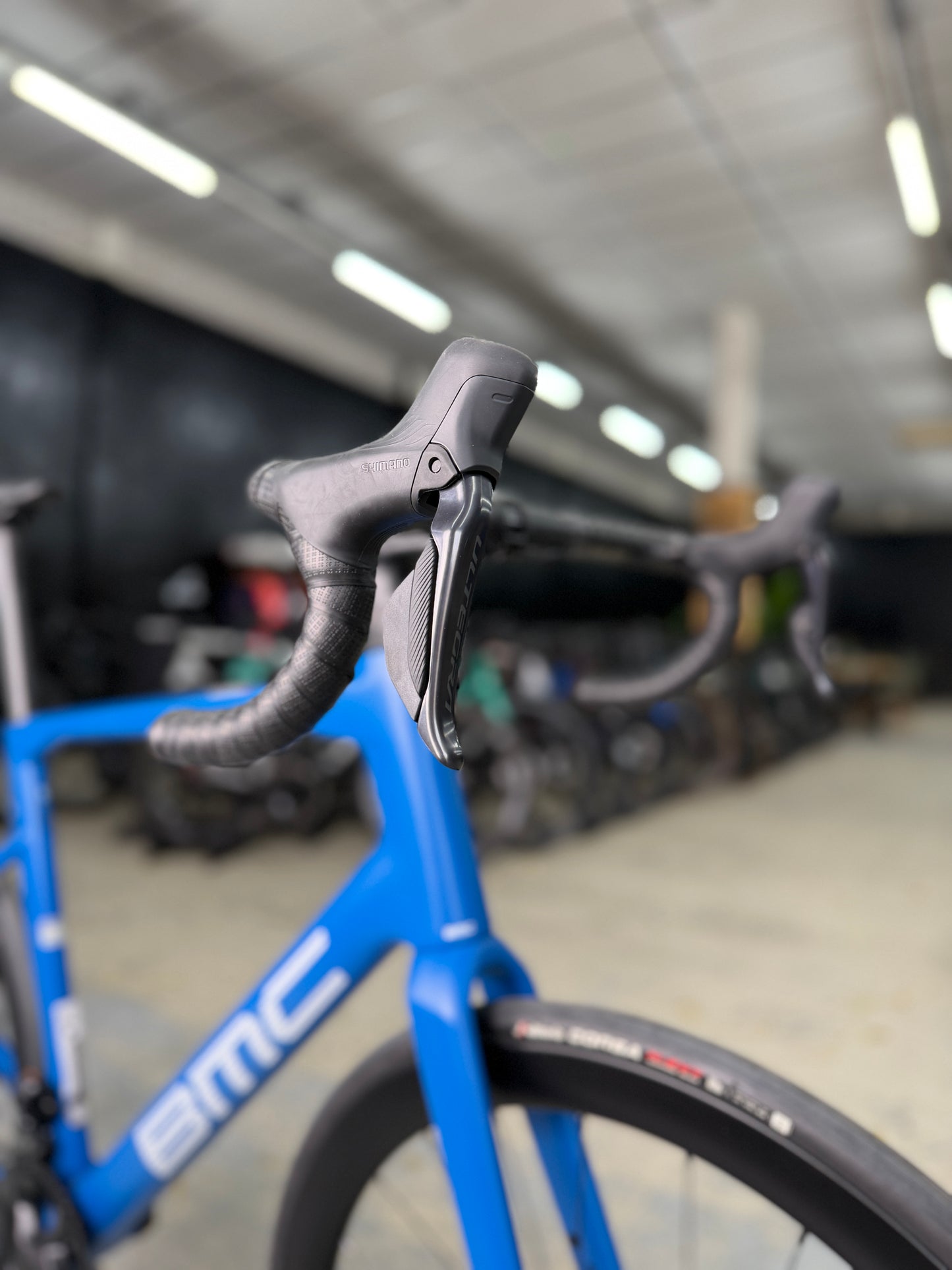 NIEUW BMC Roadmachine Di2 Carbon Racefiets