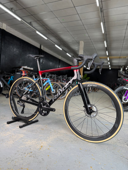 NIEUW Ridley Falcn Di2 Carbon Racefiets