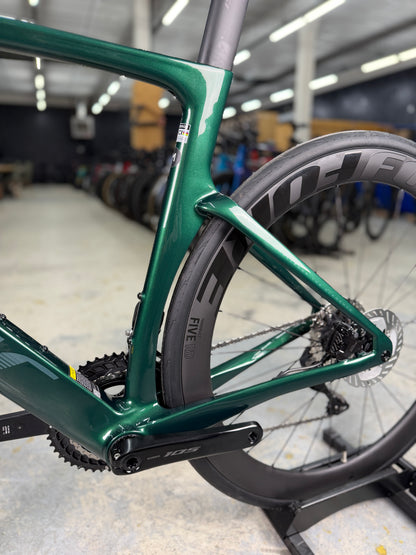 NIEUW Isaac Meson Di2 Carbon Racefiets