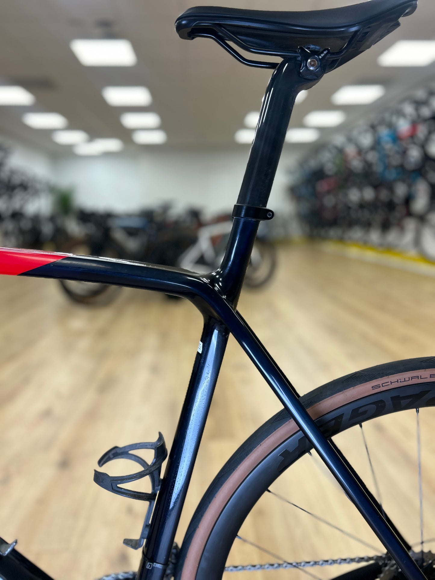 Trek Emonda SLR Di2 Carbon Racefiets MT60