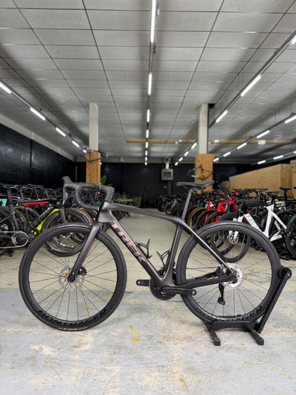 Trek Domane SL7 Di2 Carbon Racefiets