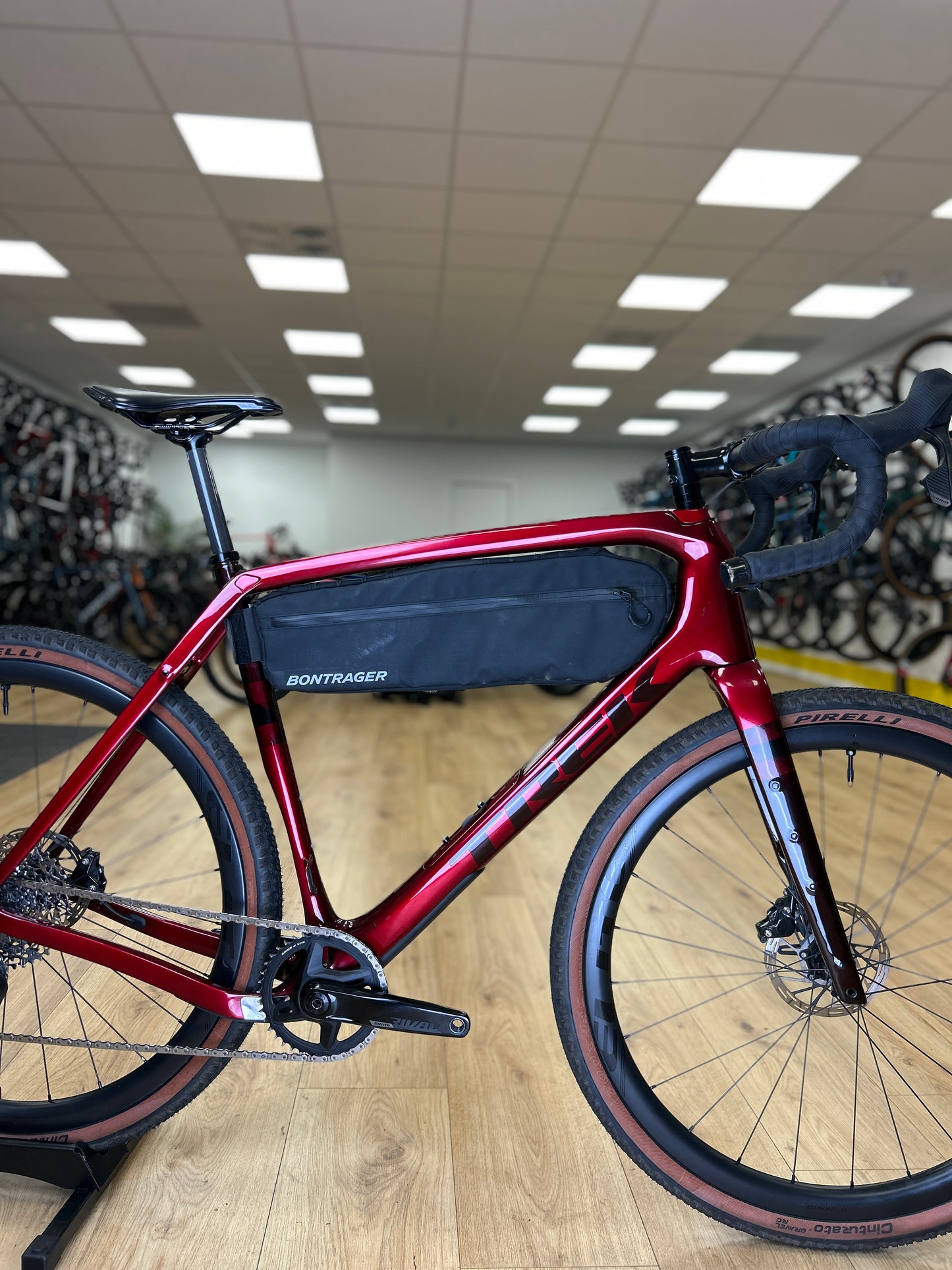 Trek Checkpoint AXS Gravel Fiets