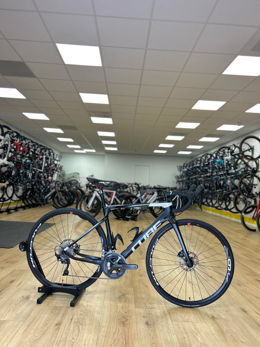 Cube Agree C:62 Race Carbon Racefiets