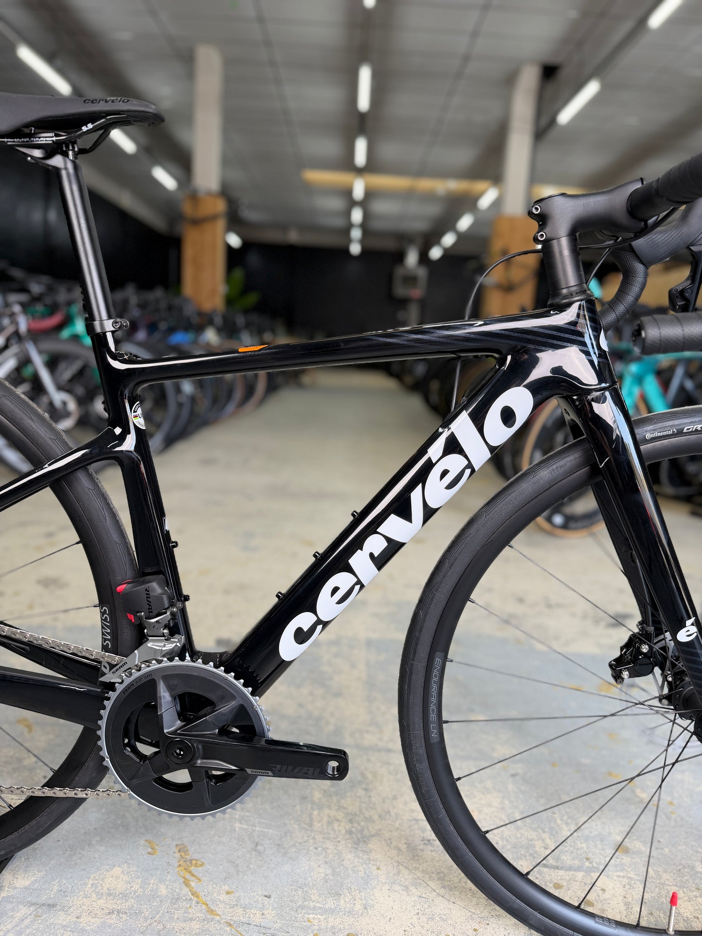 NIEUW Cervelo Caledonia AXS Carbon Racefiets