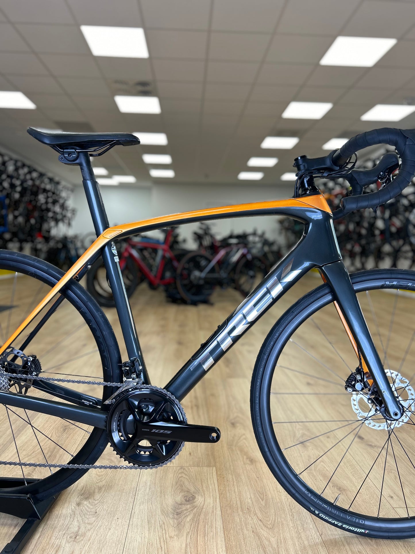 Trek Domane SL5 Carbon Disc Racefiets