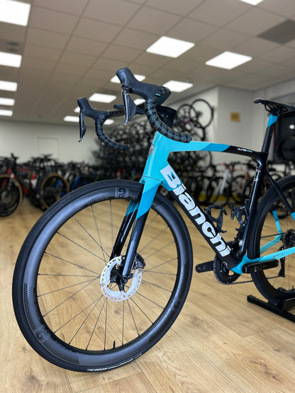 Bianchi Oltre XR4 Di2 Carbon Racefiets