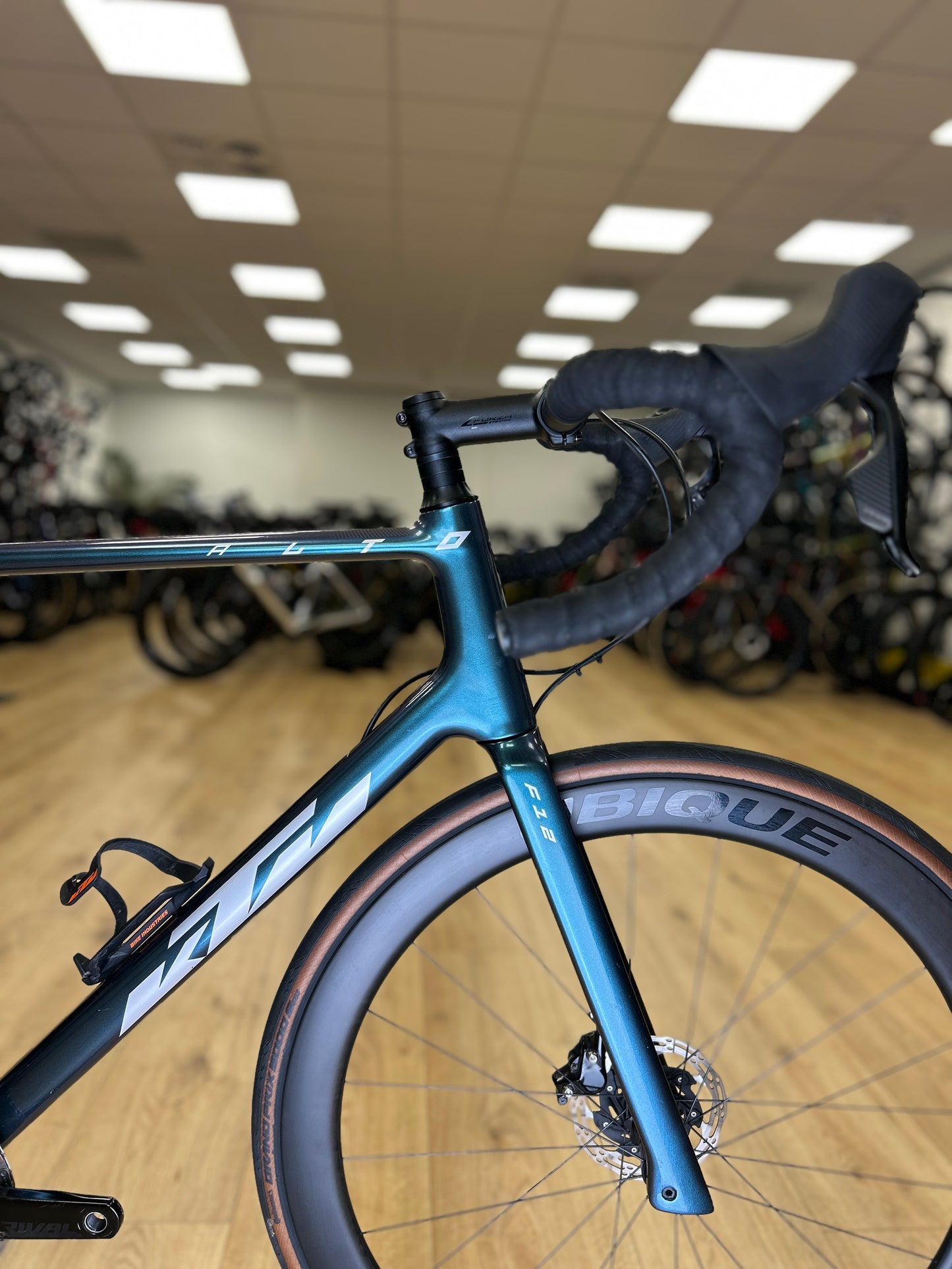 KTM Revelator Alto Elite AXS Carbon Road Bike