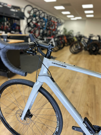 NIEUW Cannondale Synapse Di2 Carbon Racefiets