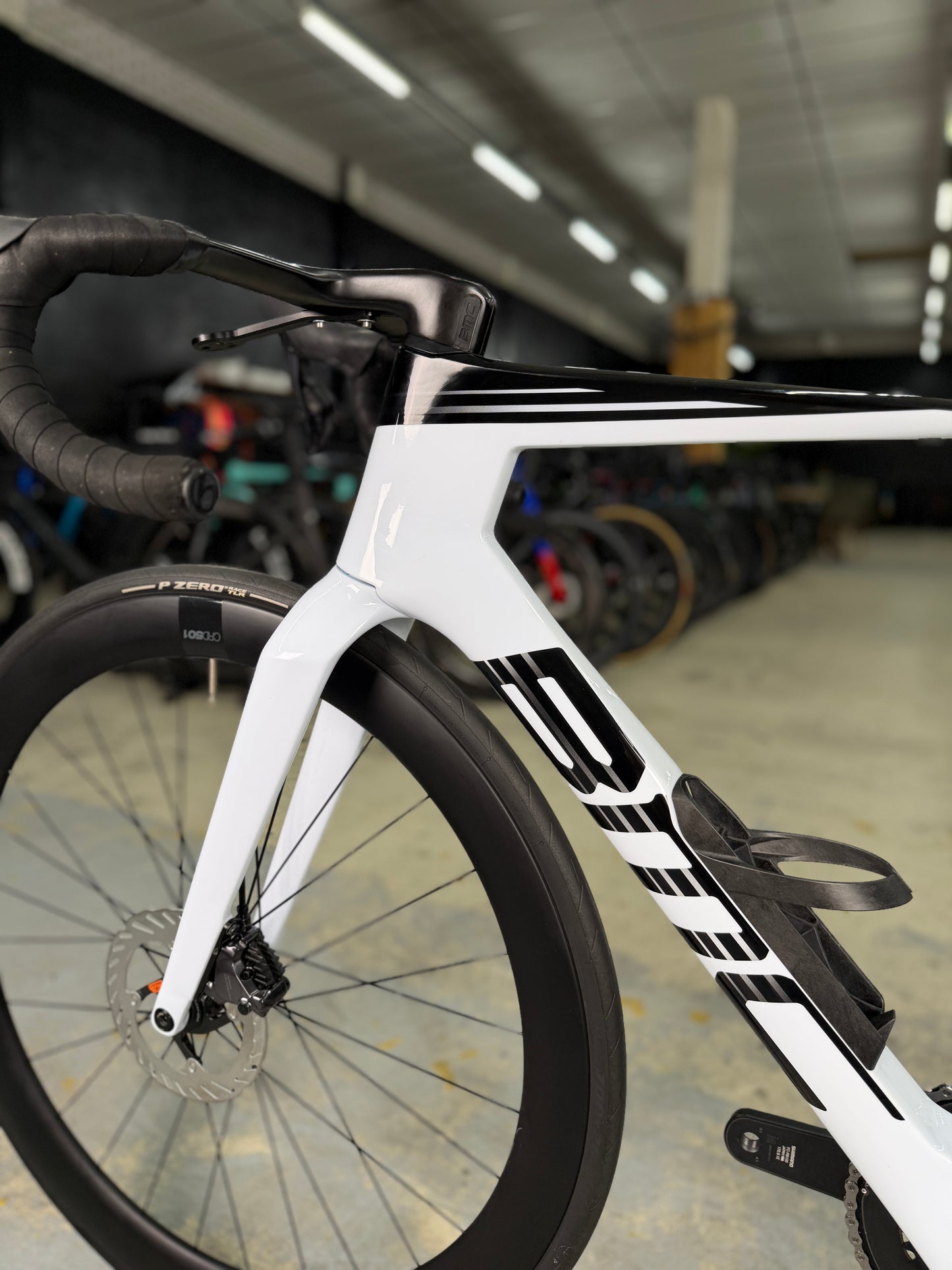 1000km BMC TeamMachine R01 Di2 Carbon Racefiets