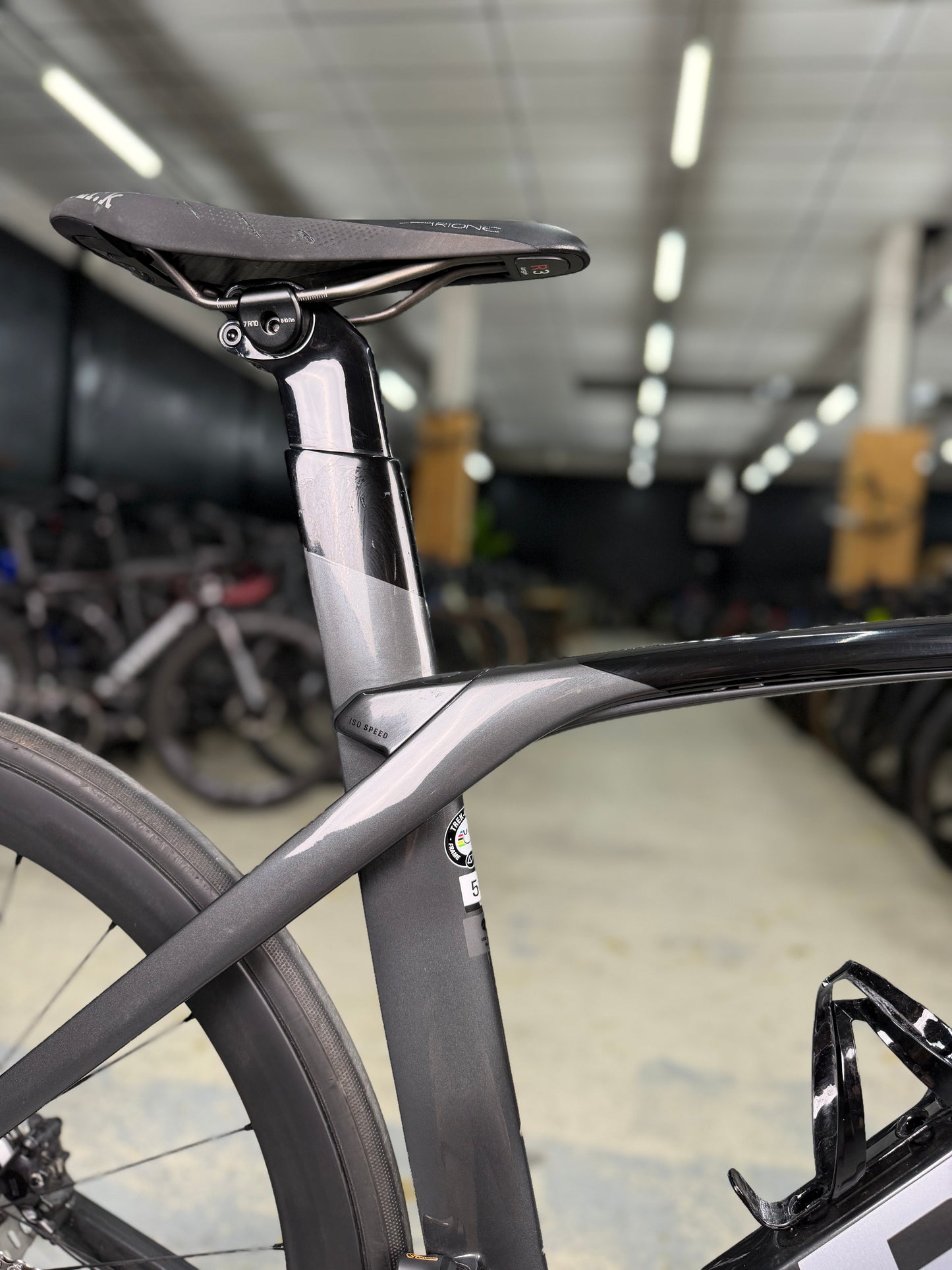 2500km Trek Madone SL7 Di2 Carbon Racefiets