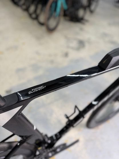 DEMO Merida Time Warp Tri Limited Di2 Carbon Racefiets