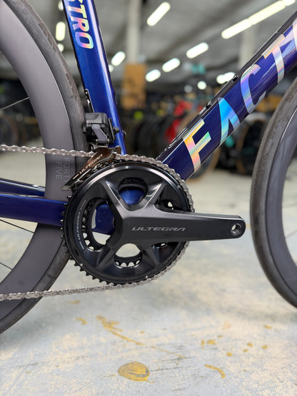 NIEUW Factor Ostro VAM Di2 Carbon Racefiets
