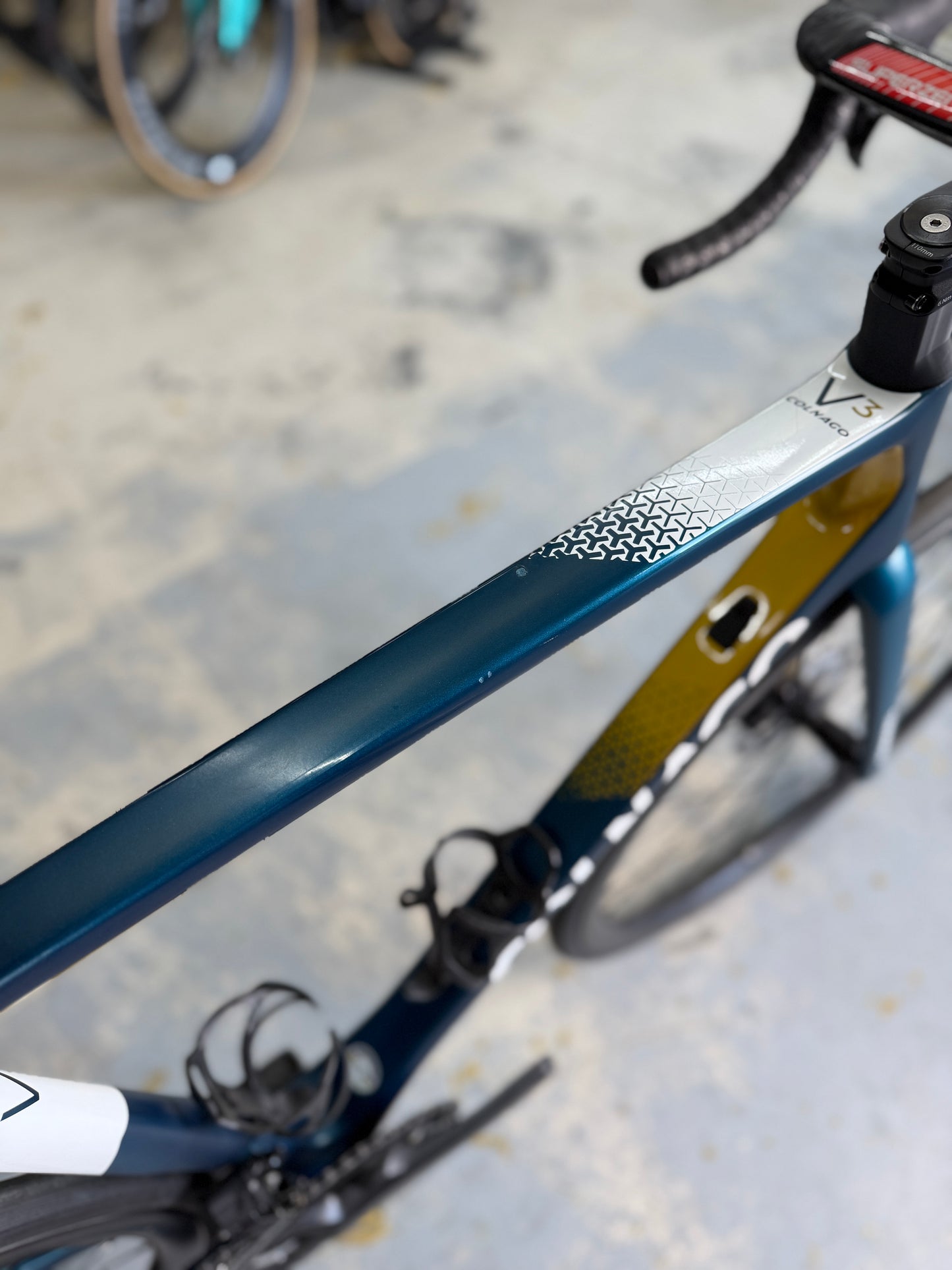 Colnago V3 Di2 Carbon Racefiets