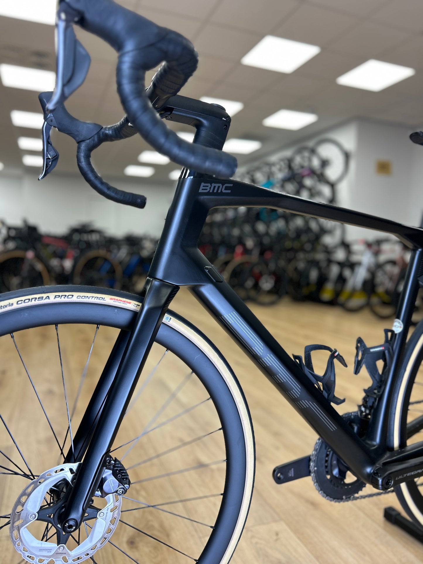 BMC Roadmachine 01 Di2 Carbon Racefiets