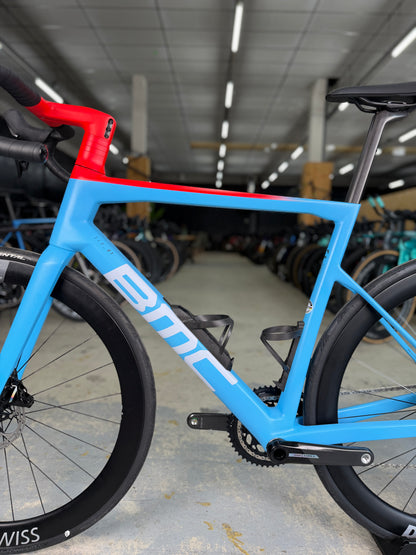 SHOWROOM BMC Teammachine SLR01 AXS Carbon Racefiets