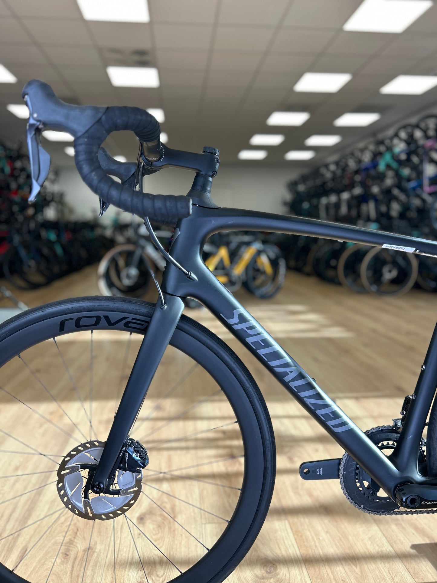 Specialized Roubaix Expert Di2 Carbon Road Bike