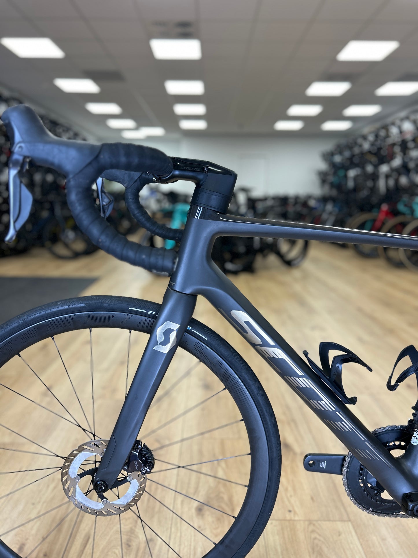 Scott Addict RC15 Di2 Carbon Road Bike