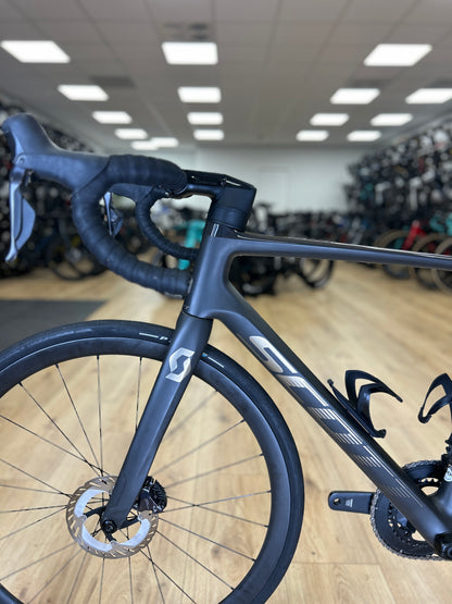 Scott Addict RC15 Di2 Carbon Road Bike