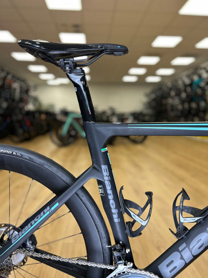 Bianchi Aria Disc Carbon Racefiets