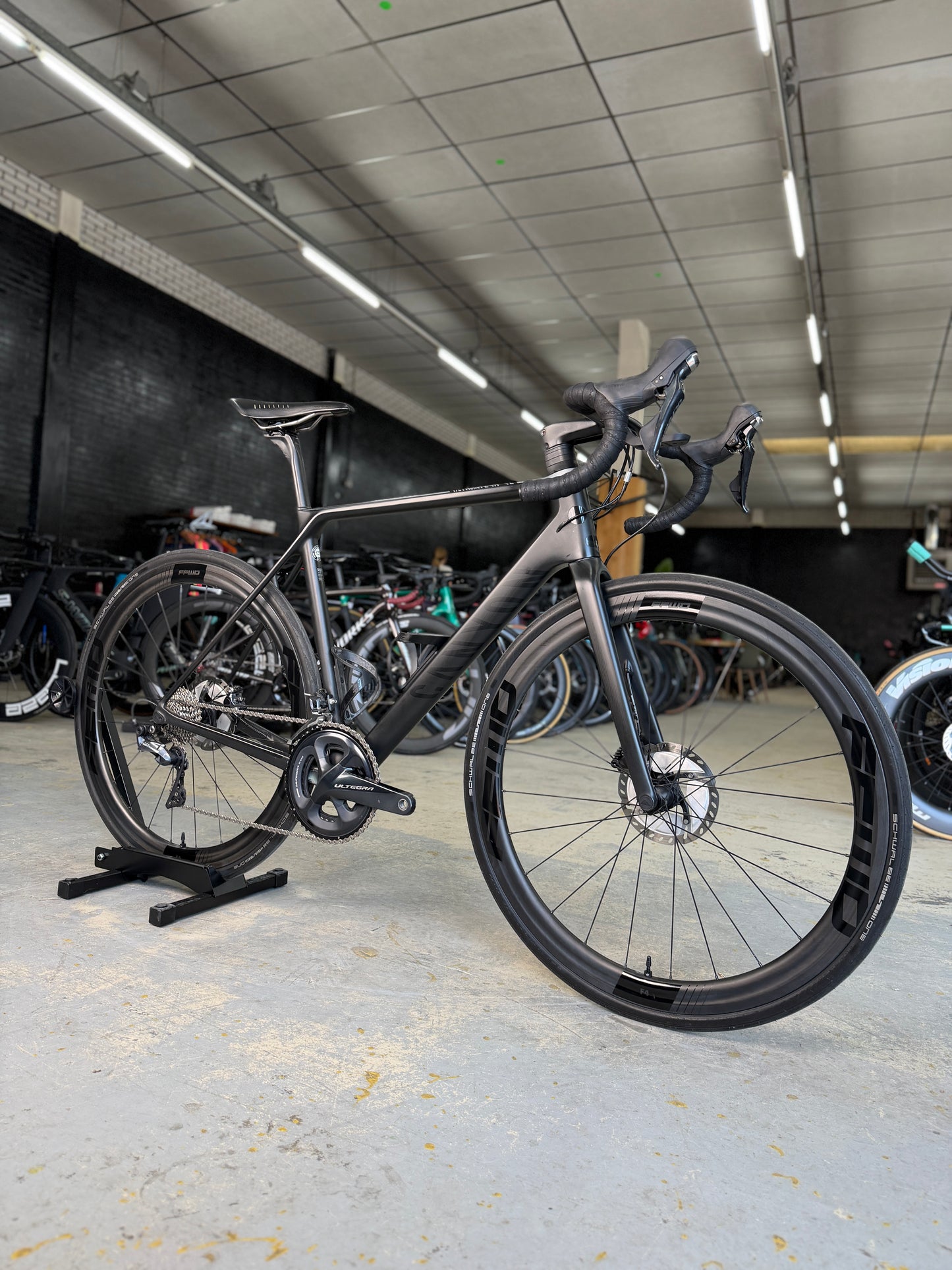 Canyon Ultimate CF SL Carbon Racefiets
