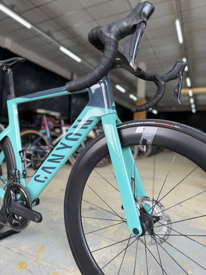 Canyon Aeroad CF SLX 8 Di2 Carbon Racefiets
