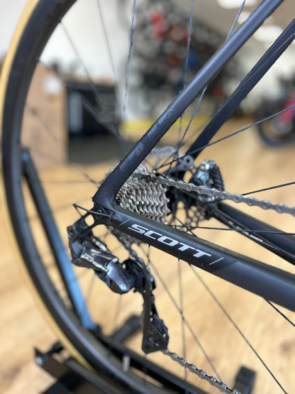 Scott Addcit 15 RC Di2 Disc Carbon Racefiets