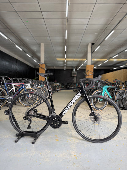NIEUW Cervélo Caledonia Di2 Carbon Racefiets