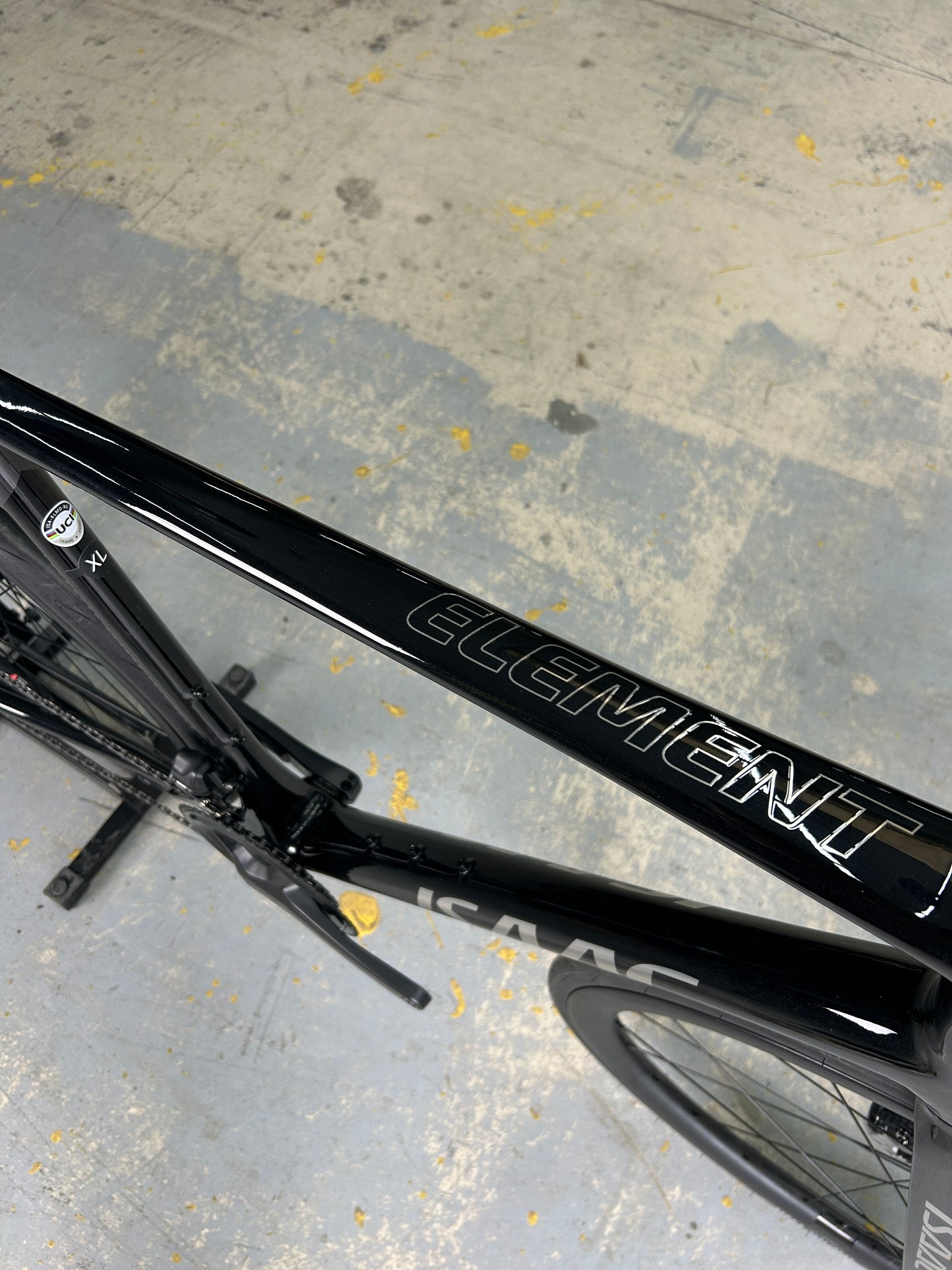 NIEUW Isaac Element Di2 Carbon Racefiets