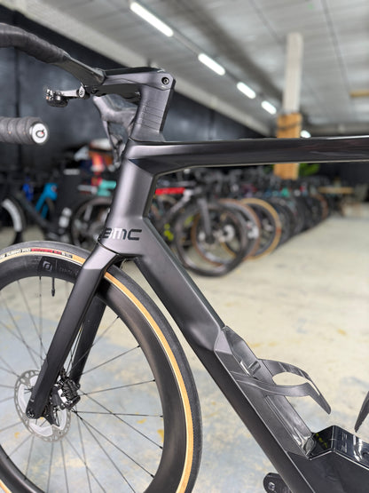 BMC Timemachine ROAD 01 Di2 Carbon Racefiets