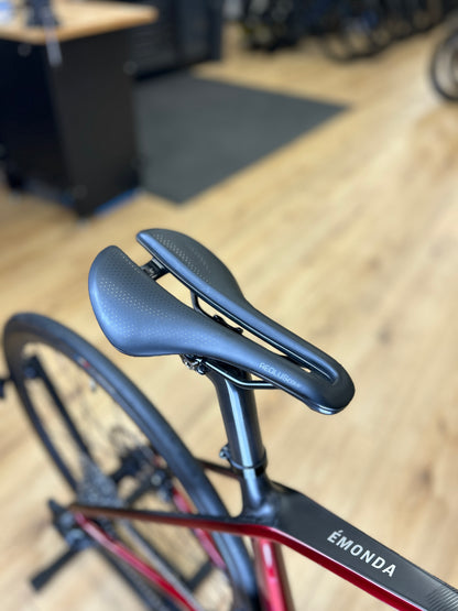 Trek Émonda SL6 AXS Carbon Road Bike