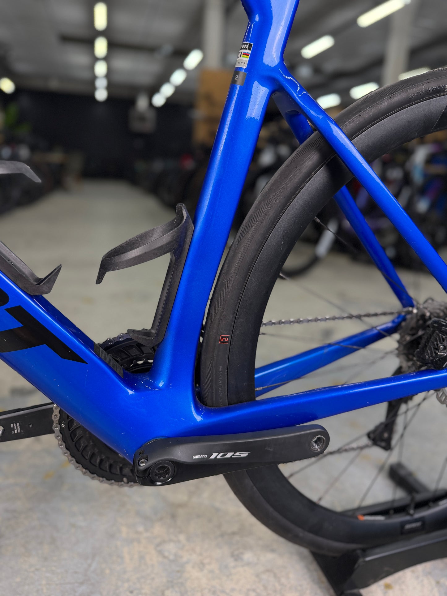 Giant Propel Advanced 2 Carbon Road Bike