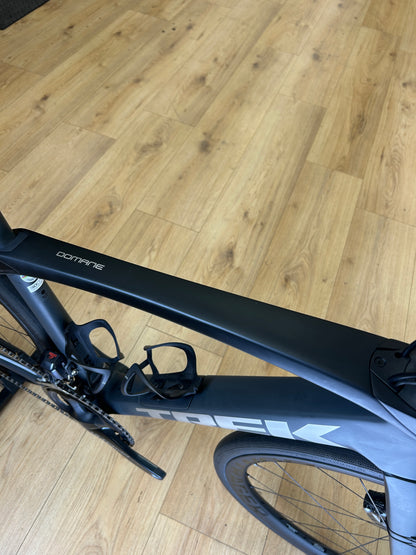 Trek Domane SL7 Di2 Carbon Racefiets