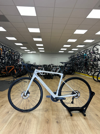 BMC Roadmachine Di2 Carbon Racefiets